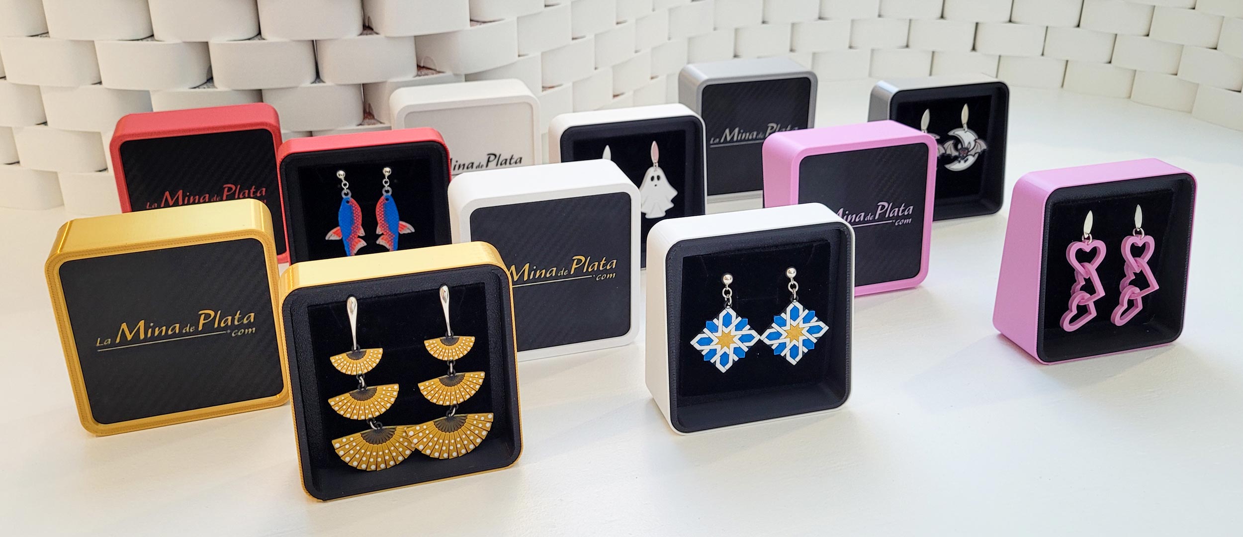 Conjunto de pendientes personalizados para comercios